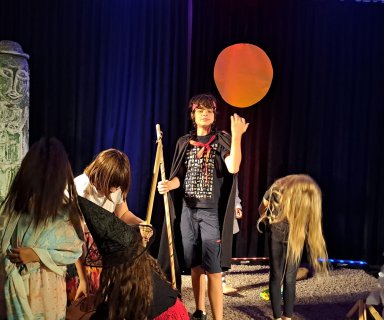 Fragment spektaklu "Noc żywego ognia" naszej grupy teatralnej